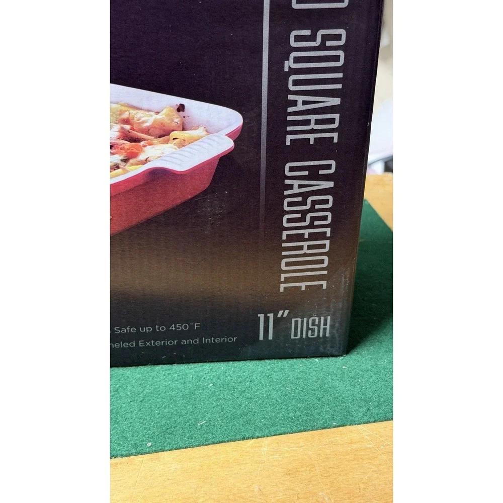 Hell's Kitchen Covered Square Casserole‎ Dish 11